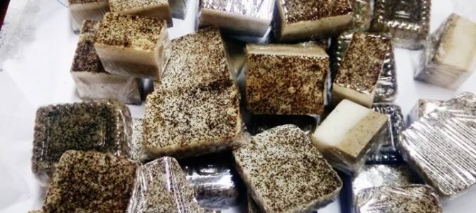 วิธีทำสบู่กลีเซอรีน ก้อนใส/ขุ่น (How to Make Glycerin Soap) วิธีทำสบู่กลีเซอรีน ก้อนใส/ขุ่น (How to Make Glycerin Soap)